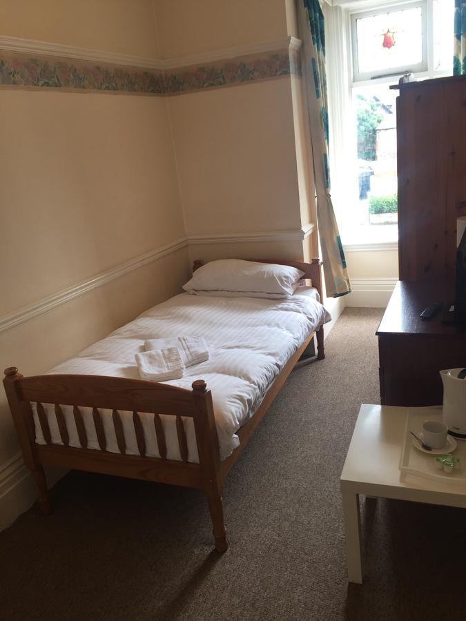 Queen Victoria Hotel Wolverhampton Luaran gambar