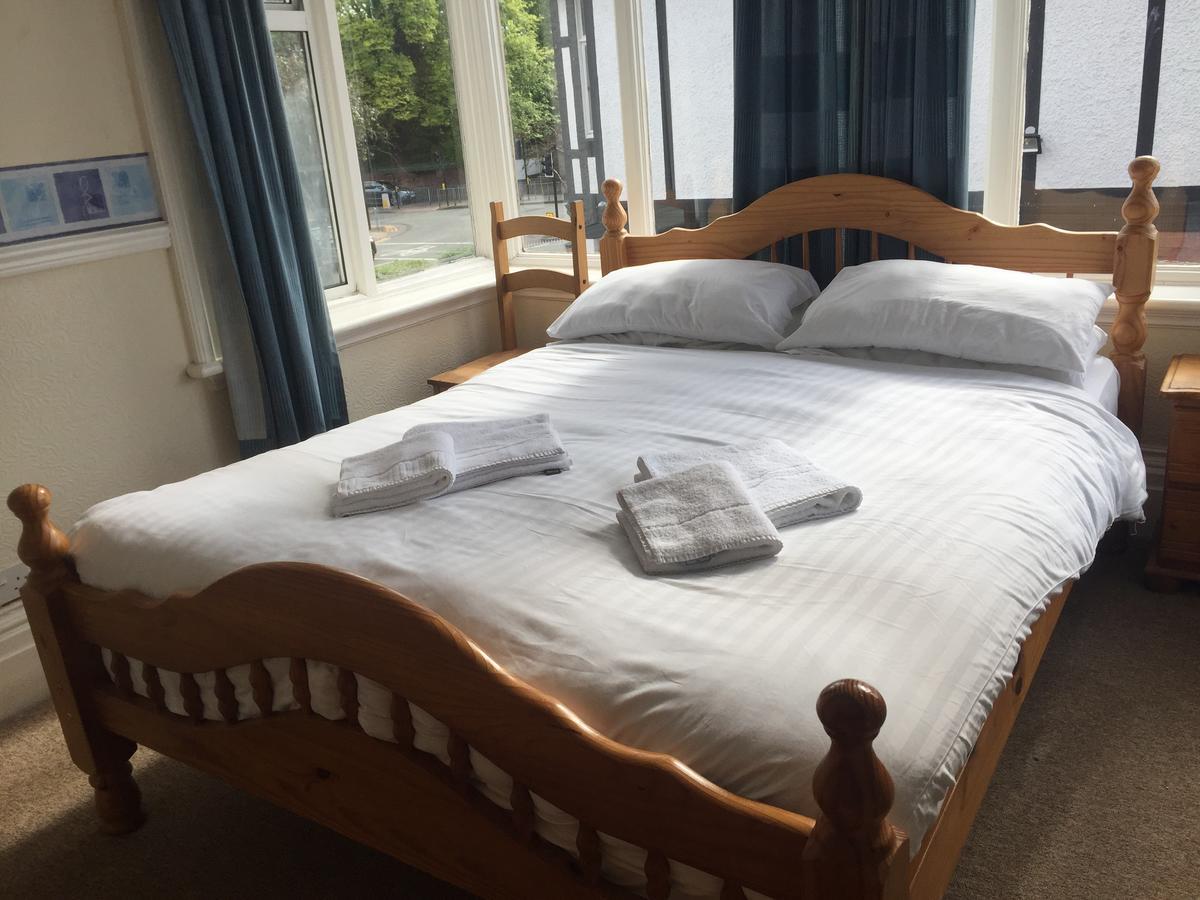 Queen Victoria Hotel Wolverhampton Luaran gambar