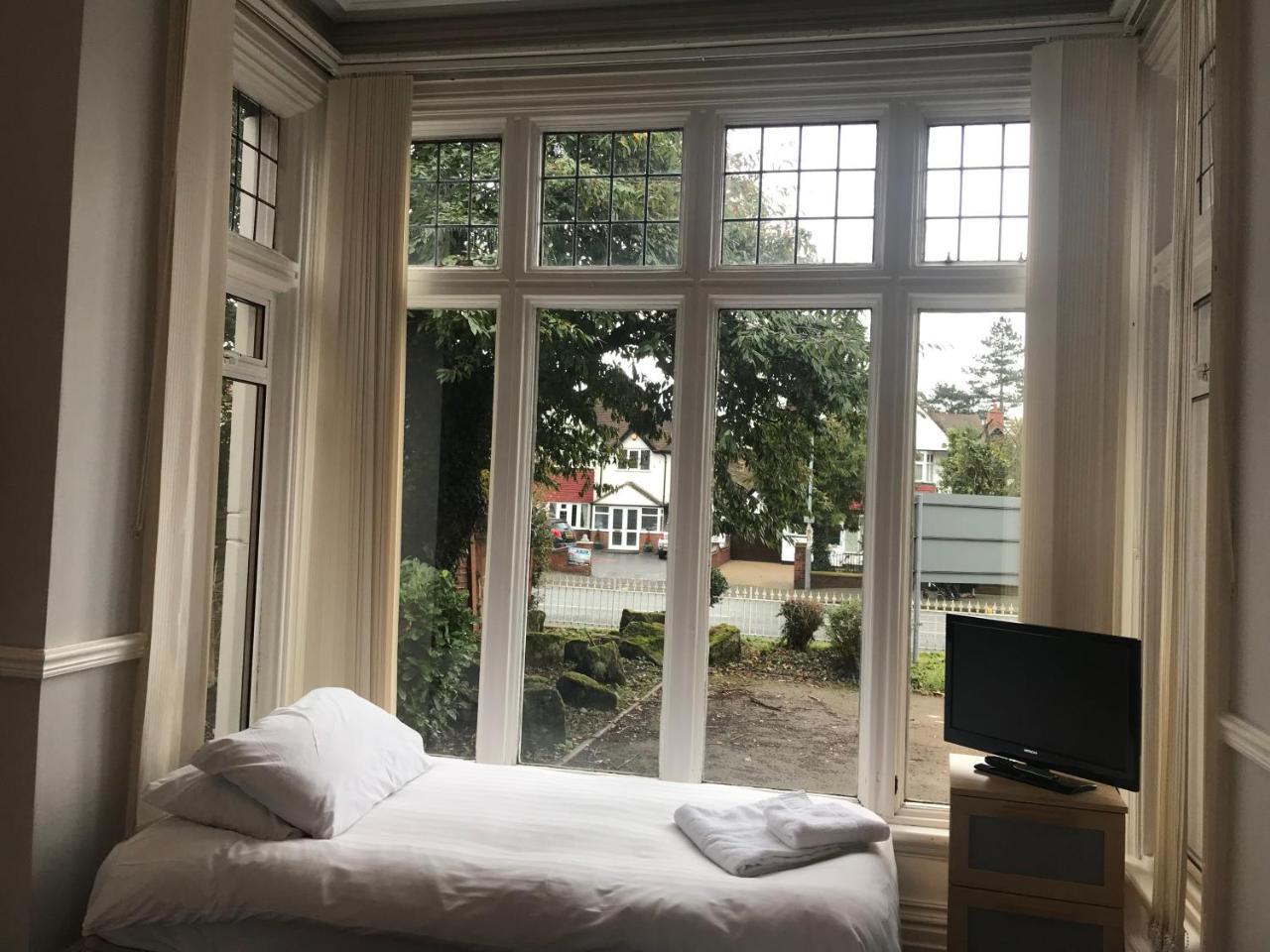 Queen Victoria Hotel Wolverhampton Luaran gambar