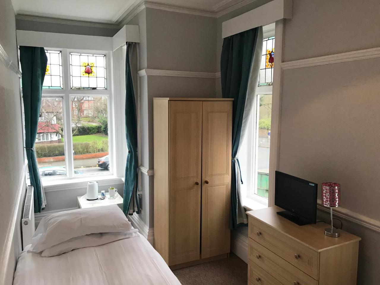 Queen Victoria Hotel Wolverhampton Luaran gambar