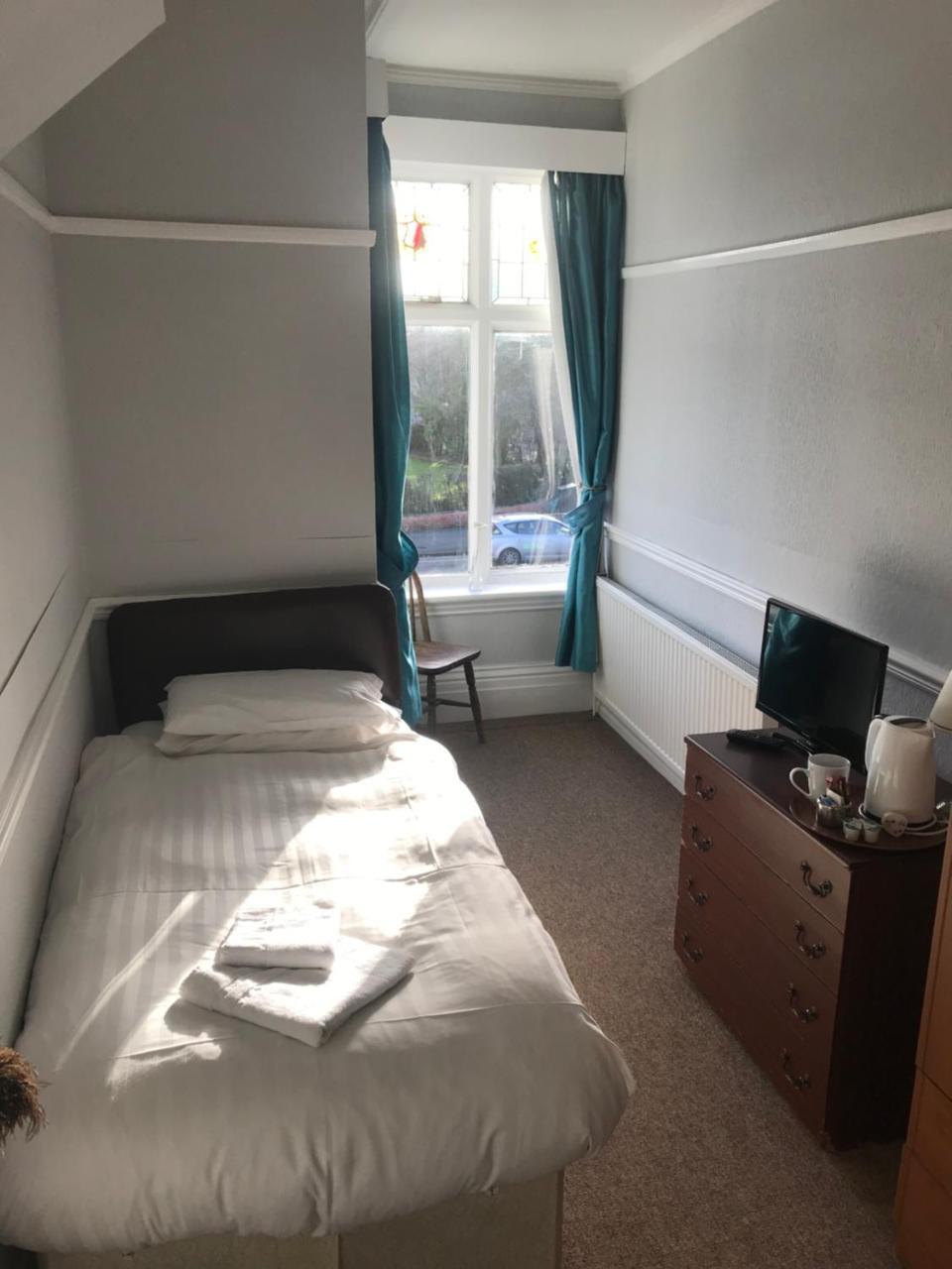 Queen Victoria Hotel Wolverhampton Luaran gambar
